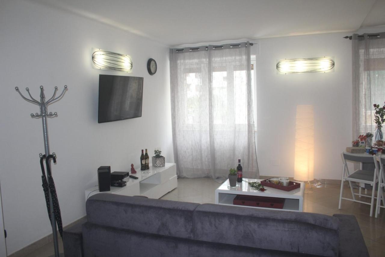 Rosabella Casa Vacanze Bari Exteriör bild